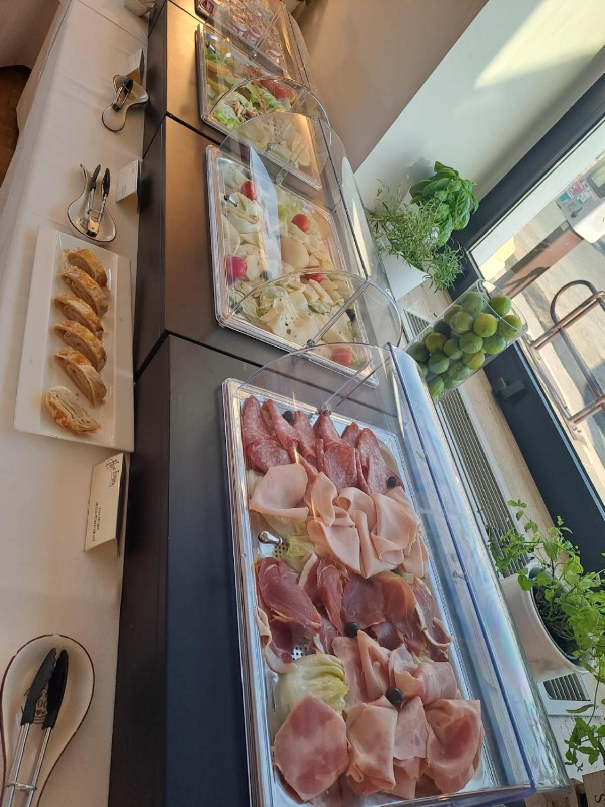 欧洲酒店 塔兰托 外观 照片